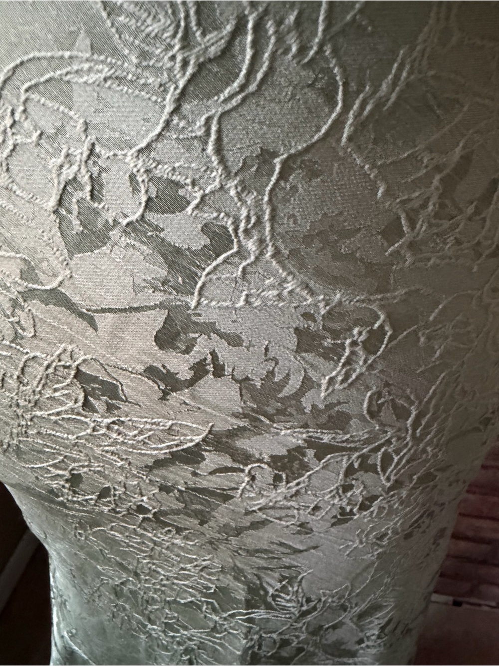 Elegant Sage Green Lace Evening Dress - Picture 11 of 13